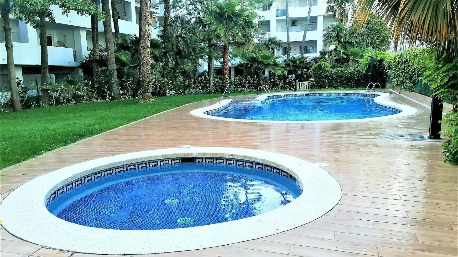 Apartment 2176 - Royal Marine I Llevant 3-13, Cerca De Un Parque Natural Para Practicar Senderismo, Btt O Windsurf. Gran Zona Ajardinada. - Es-258-105 Roses